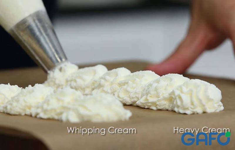 Phân biệt Whipping cream và Heavy cream