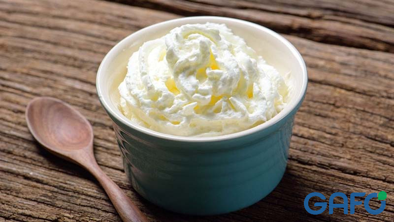 Phân biệt Whipping cream và Heavy cream